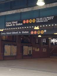 Coney Island Subway Station New York Subway Coney Island Nyc Subway