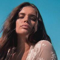 𝓑ella 𝓡ivers. (@WU_Bells)