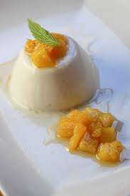 And elegant panna cotta, easy and tasty, ideal to prepare for an al fresco dinner. Coconut Panna Cotta With Pineapple Liliana Battle
