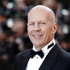 Bruce Willis etsi sielunkumppania 57 vuotta, kunnes löysi tämän: "Elämäni  muuttui onnellisemmaksi"
