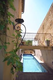 Town House Uzes Emile Garcin Uzes Frejus Maison Lieux
