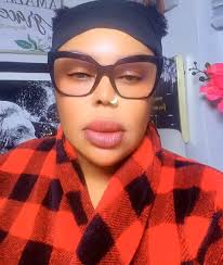 Ka sɛ heat! Ayisha Modi didn't mince words as she called out Afia  Schwarzenegger; her allegations about Afia have got peeps stunned. Video  below. Photo by @she_loves_stonebwoyb (Instagram)/@queenafiaschwarzenegger  (Instagram)