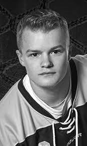 Thea Erickson's Instagram, Twitter & Facebook