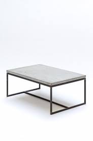 Dieser Couchtisch Ist Der Zwilling Unseres Gleichen Modells Mit Edelstahluntergestell Hier Liegt Die Betonplatte Auf Einem Von Hand Geschwe Couchtisch Beton Beton Design Und Couchtisch