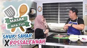 Dalam praktiknya masyarakat pengguna tv tabung atau analog masih bisa menikmati siaran televisi, tapi diperlukan alat khusus untuk mengubah sinyal digital menjadi sinyal analog sehingga dapat ditayangkan di tv analog. Masak Apa Tu 2019 Ep 11 Shuk Sahar X Rossalennah Youtube
