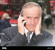 Former irish premier albert reynolds hi-res stock photography and images