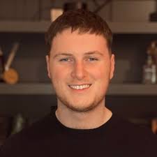 BIG NEWS 📣 I am beyond excited to introduce my new business Frachion. This  is an extremely proud moment for me, and something i've been building in  the background for an extremely