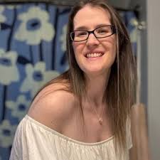 Stephanie “Foody” Pierce (@L8NiteFoodyCall)