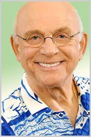 Moreover, he's an activist, article writer and ship's ambassador. Gavin Macleod King Of Queens Wiki Fandom
