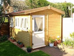 How to make a garden shed cake. About Me Kathryns Homemade Cakes