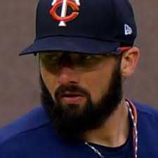 Devin Smeltzer goes 7 innings striking out 6 Royals