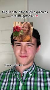 Desafío de escribir 'Rose' con los ojos cerrados 👀✨