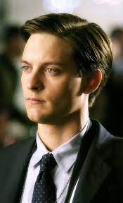 Tobey Maguire Short Hairdo Cool Men S Hair Hollywood Actor Spiderman Comic Spider Man Trilogy