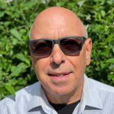 Mark Faris (@MarkFaris10)