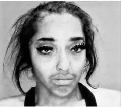 誰が最も象徴的なマグショットを持っているのか 📸🤔