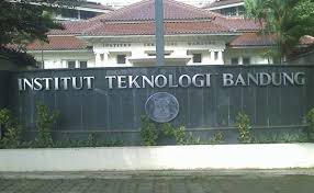 Sekolah tinggi pariwisata bandung merupakan perguruan tinggi kedinasan yang berada di bawah seiring berjalannya waktu sekolah ini pun berubah menjadi sekolah kejuruan perhotelan dan. Daftar Perguruan Tinggi Negeri Jurusan Perhotelan Di Bandung Lazuva Com Tempat Wisata Indonesia Pariwisata Indonesia