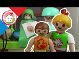 If you like any videos then you can add that video into favoutite list. Playmobil En Francais La Crise Cardiaque La Famille Hauser Youtube