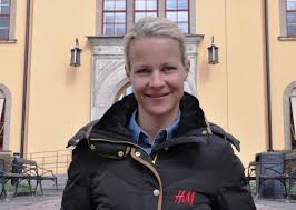 Jun 20, 2021 · efter en lång väntan är dags för os i tokyo. Malin Baryard Johnsson Ambassador For Nytt Ridcenter Ridsport