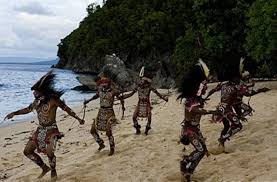 Gambar pakaian adat papua kartun. 10 Tarian Papua Lengkap Gambar Dan Penjelasannya