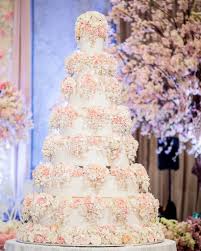 7 Tiers Le Novelle Cake Jakarta Bali Wedding Cake Big Wedding Cakes Beautiful Wedding Cakes Wooden Cake Topper Wedding