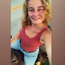 What are some ideas for a thigh tattoo?