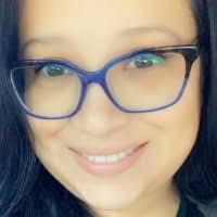 Darlene Simons's Instagram, Twitter & Facebook