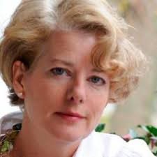 Shellie Williams (@ShellieWBooks)