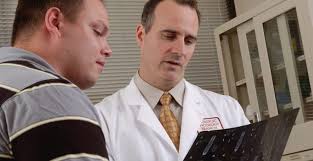 How to Choose a Men's Health Doctor: Tips and Guidelines
