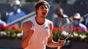 Alexander zverev y matteo berrettini se enfrentan en la gran final del masters 1000 de madrid.el alemán parte como favorito ante el italiano, en un duelo de top 10 que se preve igualado, ya que. Alexander Zverev Claims Third Straight Victory Against Rafael Nadal Atp Tour Tennis