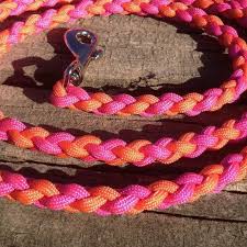 Using 2 colored paracords to make a strong leash is a good idea. Paracord Round Braid 5 Foot Dog Leash Etsy Braided Dog Leash Paracord Dog Leash Paracord Dog Collars