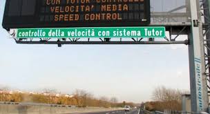 Restrictii de circulatie pe acest tronson, intre statiile ungheni si untesti, trenurile circula cu o viteza de maxim 15 km/h, datorita terasamentului instabil, ca urmare a zonei mlastinoase de aici! Italia Restrictii De Circulatie Suspendate Pentru Camioane PanÄƒ Pe 21 Martie Stiri Despre Camioane Si Industria De Profil