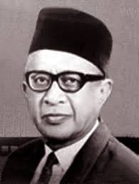 Sekolah menengah kebangsaan raja tun uda atau nama ringkasnya smk raja tun uda, merupakan sebuah sekolah menengah kebangsaan yang terletak di jalan tengah. Raja Tun Uda Al Haj Bin Raja Muhammad Wikipedia Bahasa Melayu Ensiklopedia Bebas