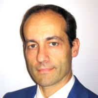 1000+ perfis com “De Simon”