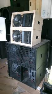 Tentunya dengan harga yang murah. Jual Custom Linearray Single 10 Pasif Linearray Single 10 Inch Pasif Dengan Harga Rp 6 000 000 Dari Toko Online Aeprofesional Pengeras Suara Elektronik Desain