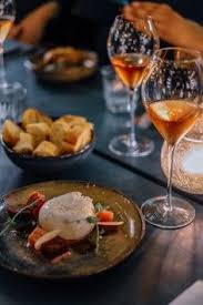 Each Cuvee Offers Original Palette And Notes To Sublime Your Dinner The Only Thing To Do Is To Choose The Right One Food Foodpairing Champagne Tastingnote En 2020