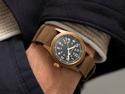 We create automatic, mechanical and quartz watches, men's and women's watches. Khaki Field Mechanical Bronze Hamilton Review