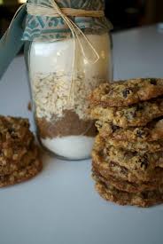 Oatmeal Raisin Cookie In A Jar Oatmeal Raisin Cookies Raisin Cookies Cookie Mix