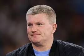 Melbourne06: Wales set target