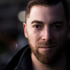 Stream aaronhoward music