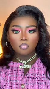 Makeup pour piquer le gars de quelqune