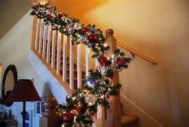 Beautiful Christmas Banister Christmas Stairs Decorations Christmas Staircase Decor Christmas Staircase