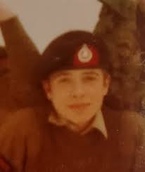 Seeing the passing of Major Peter Darling in Bermuda brought back fond  memories of him and my time in the intelligence section of 42 Cdo RM in  1963/4. Major Darling had been