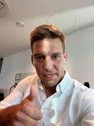 Robin Augustine's Instagram, Twitter & Facebook