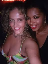 Jillian Cherry (@jilliancherry) • Instagram photos and videos