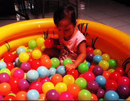 Sebagian besar kecelakaan ini mengakibatkan. Pabrik Bola Dr Aan Produsen Grosir Distributor Agen Jual Bola Plastik Untuk Mandi Bola Murah Jual Mainan Anak Kolam Bola