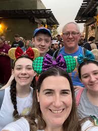 Family enjoys relaxed day at Animal Kingdom