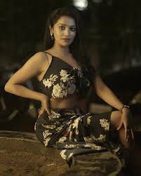 Lavanya Manickam: Photos, Age, Family, Background, Net Worth, and Lifestyle  | Lavanya Manickam Photos, Images, Pictures, Pics, Photo Gallery - Filmibeat