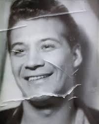 Should I whitewash or paint the frame white?