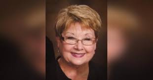 Judy Ogle's Instagram, Twitter & Facebook