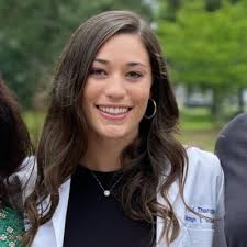 I am excited to share that I graduated from the Medical University of South  Carolina's Doctor of Physical Therapy program last weekend. I am so  grateful for my clinical instructors, mentors, as